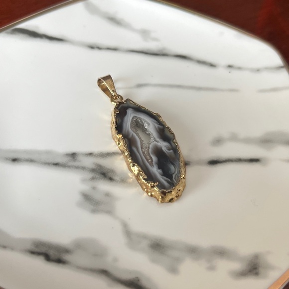 Etsy Jewelry - Tabasco Agate Geode Necklace Pendant
